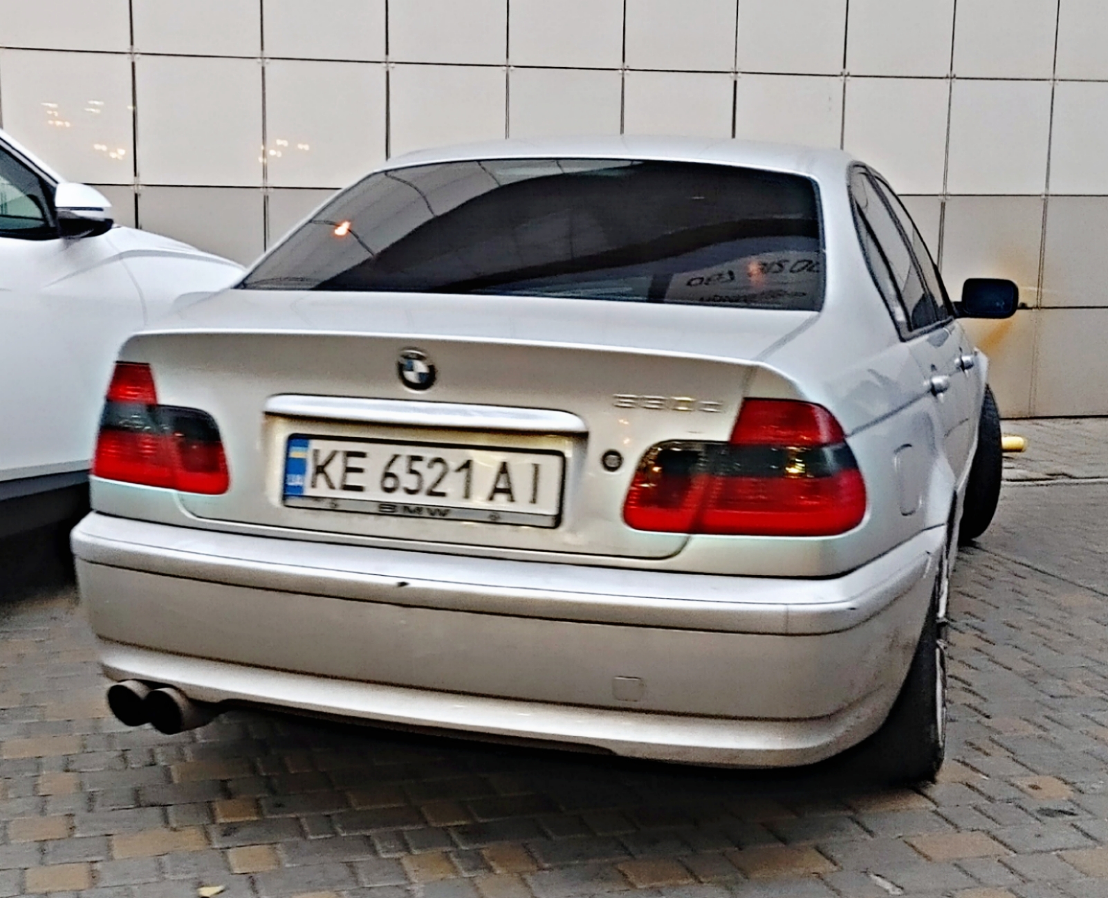 KE 6521 AI, BMW 3 Series 