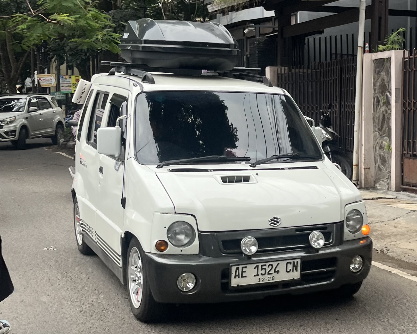 AE 1524 CN, Suzuki Karimun 1st gen (Wagon R rebadge) (SL410R; ID-market), 1999–2006