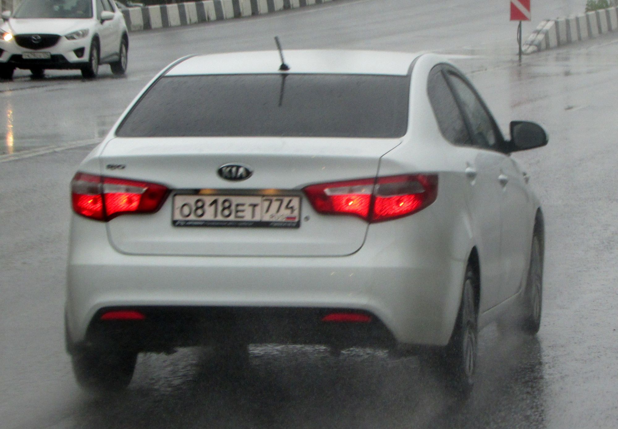 о 818 ет 774, Kia Rio 3rd gen Sedan (QB; CIS-market), 2011–2015