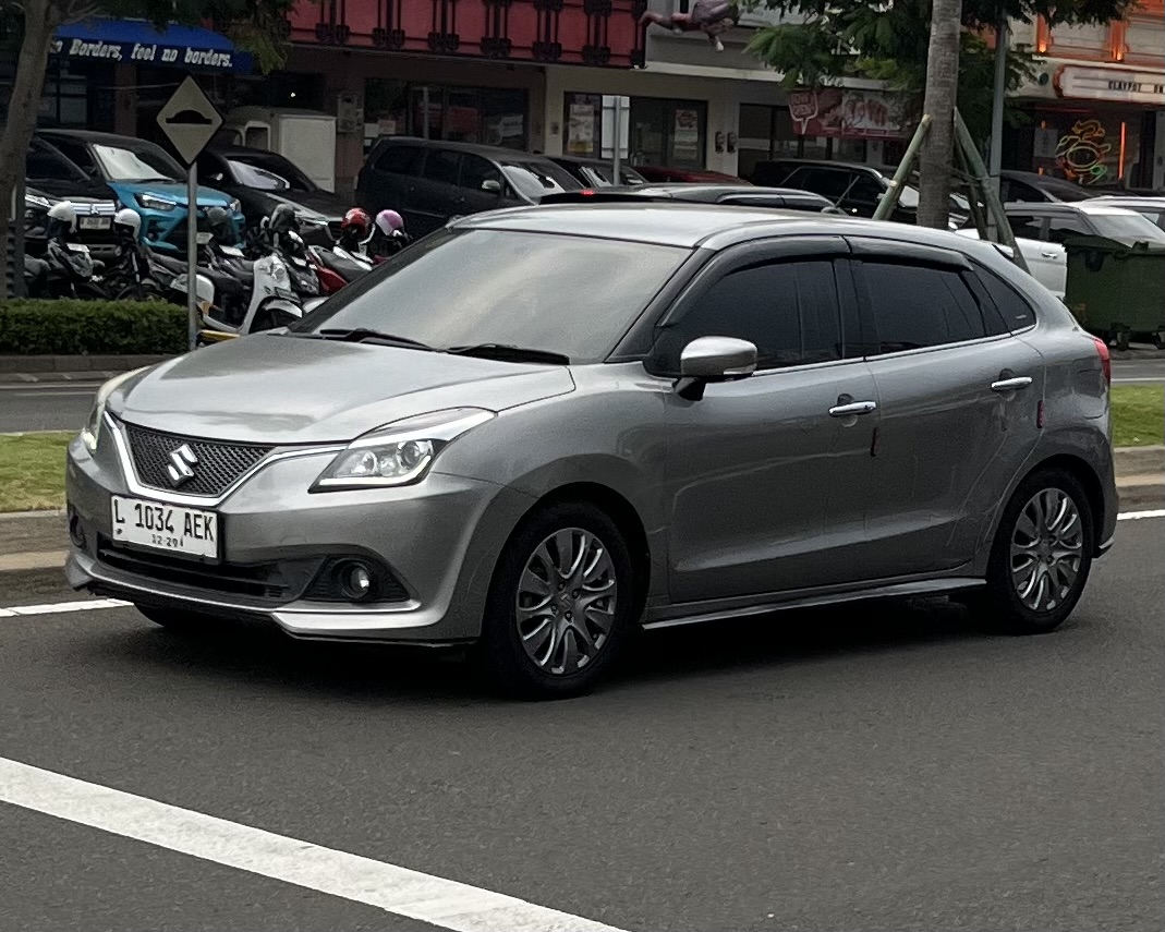 L 1034 AEK, Suzuki Baleno 4th gen (WB), 2015–2022