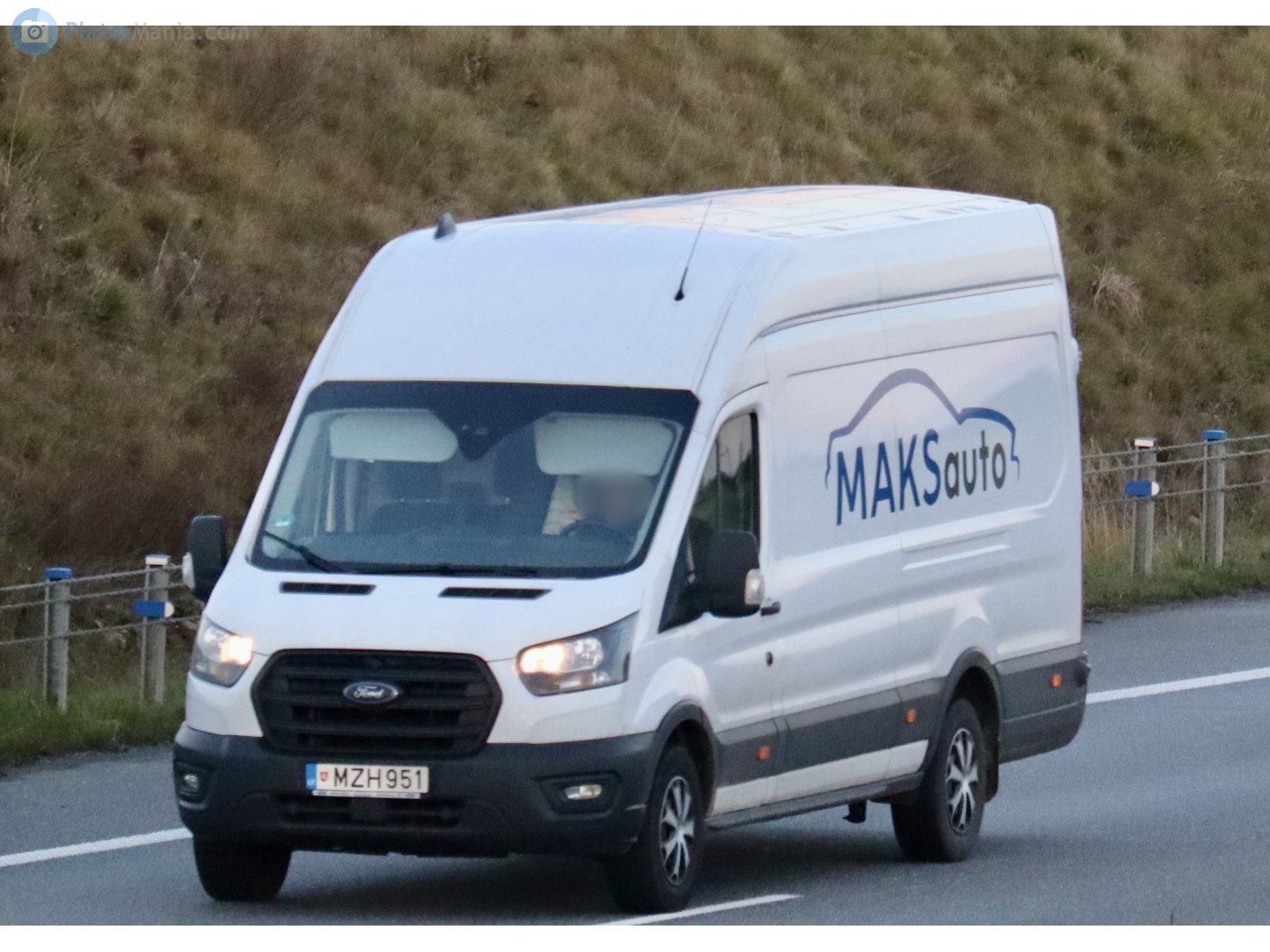 MZH 951, Ford Transit 4th gen Van (V363), 2013–