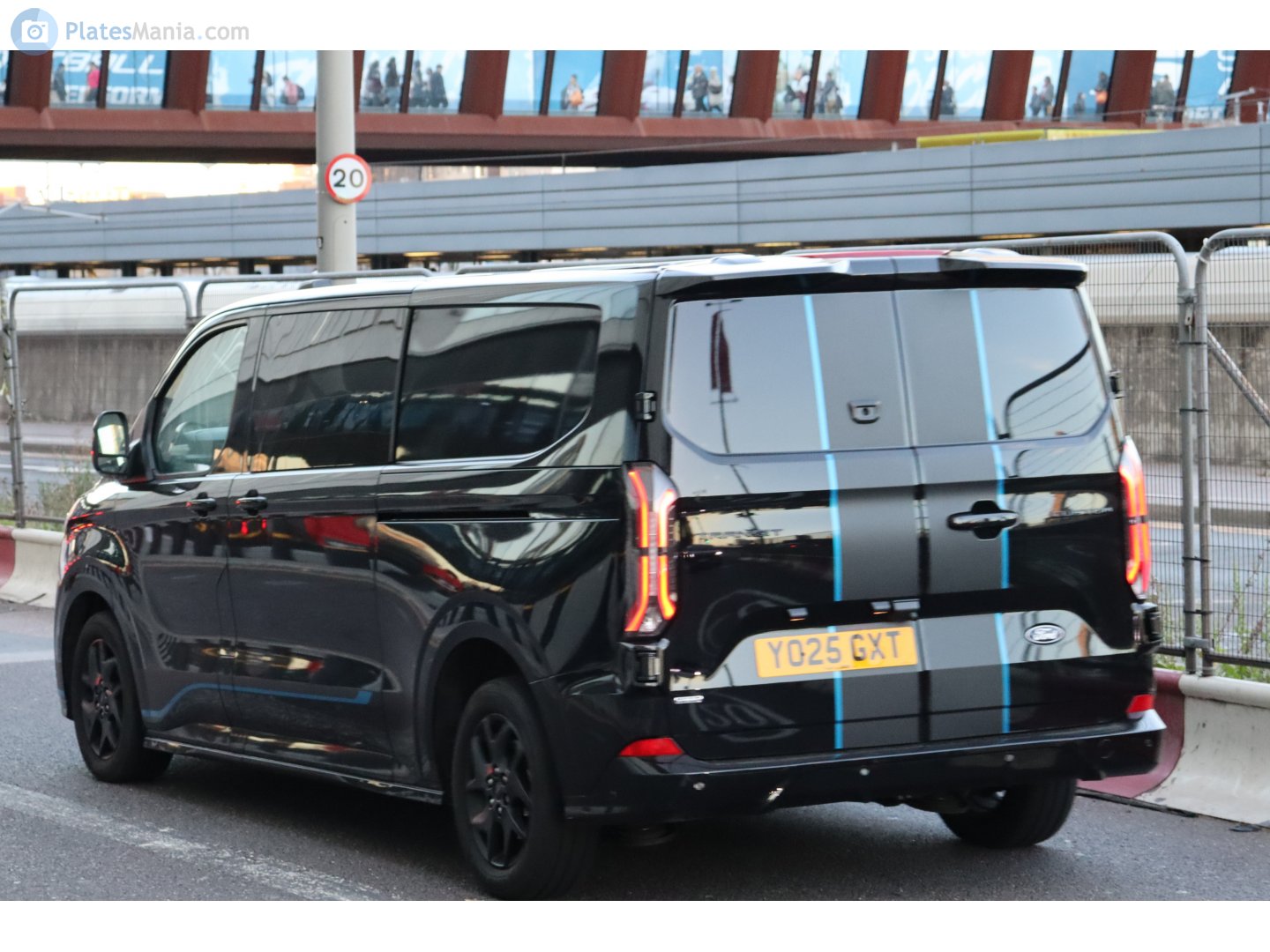 YO25GXT, Ford Transit Custom 2nd gen E-Transit Custom (V710), 2024–