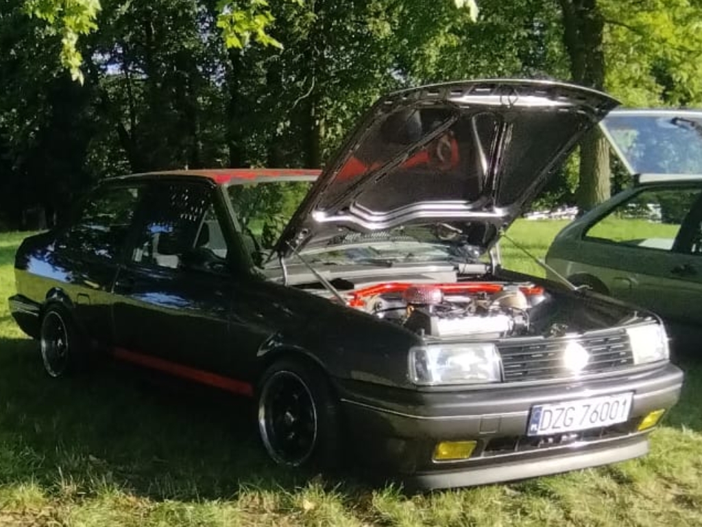 DZG 76001, Volkswagen Polo 2nd gen Sedan (86C), facelift, 1990–1994