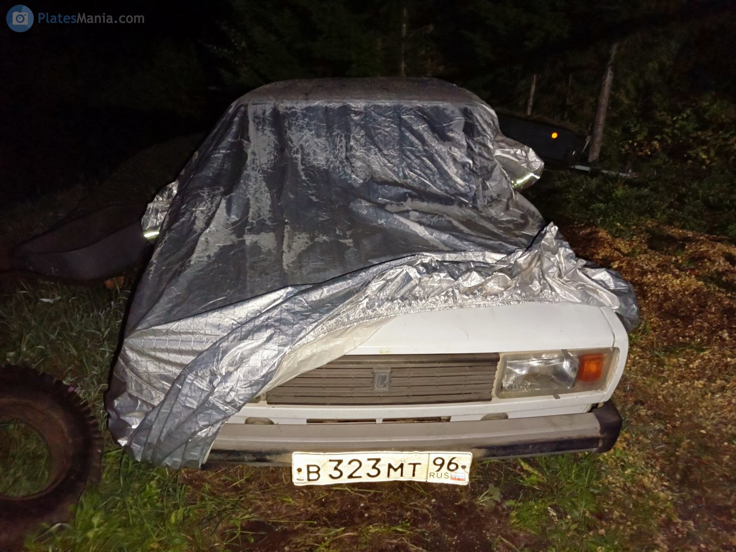 в 323 мт 96, Lada (VAZ) 2104 Жигули (Nova / Riva / 1300 / 1500), 1984–2012