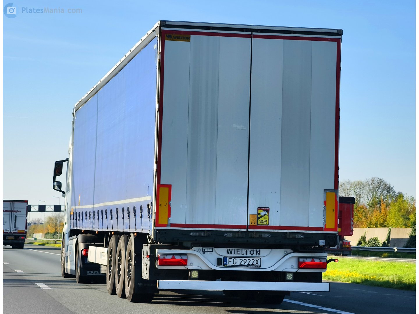 FG 2922X, Wielton NS 