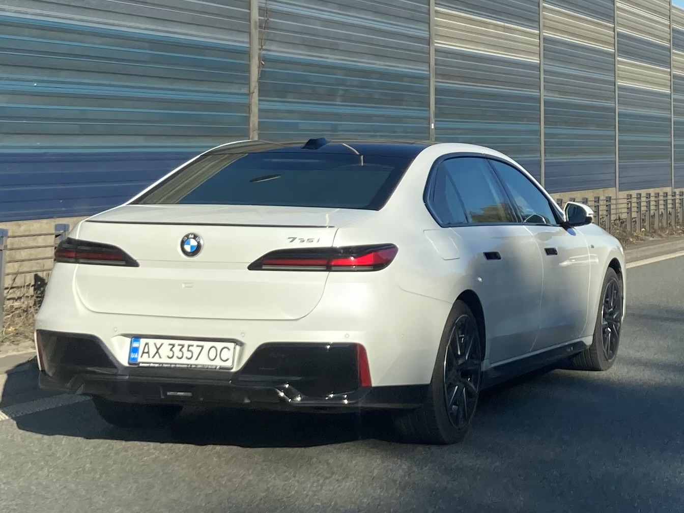 AX 3357 OC, BMW 7 Series 7th gen (G70), 2022–