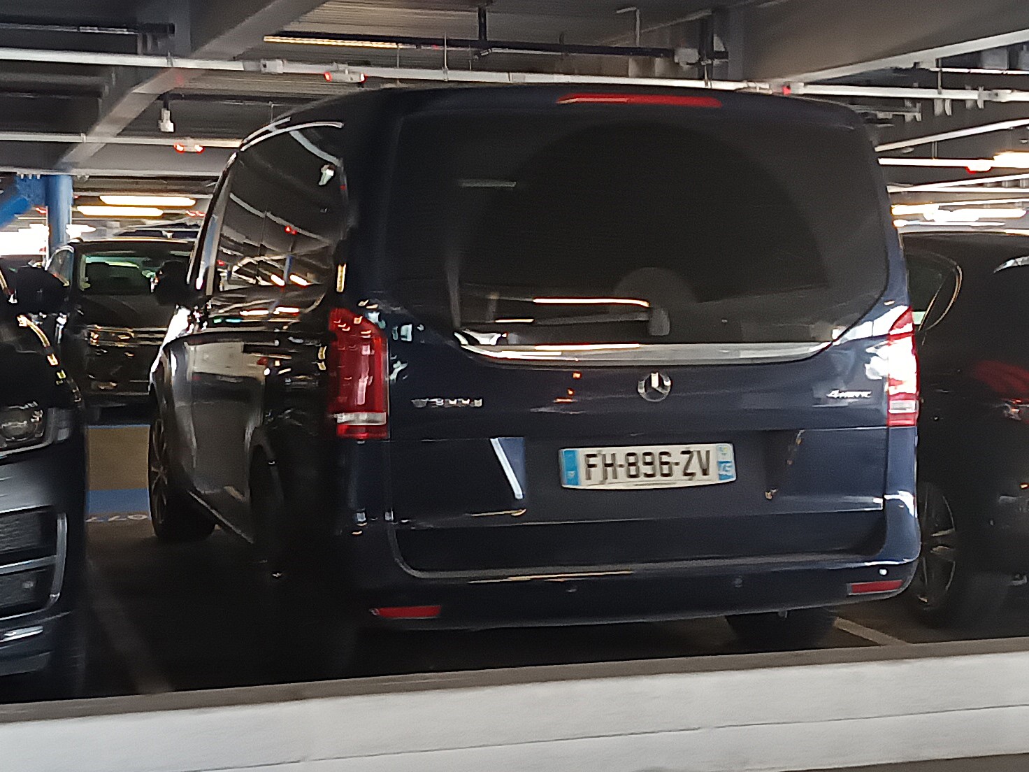 FH-896-ZV, Mercedes-Benz V-Klasse 3rd gen (W447), 2014–2023