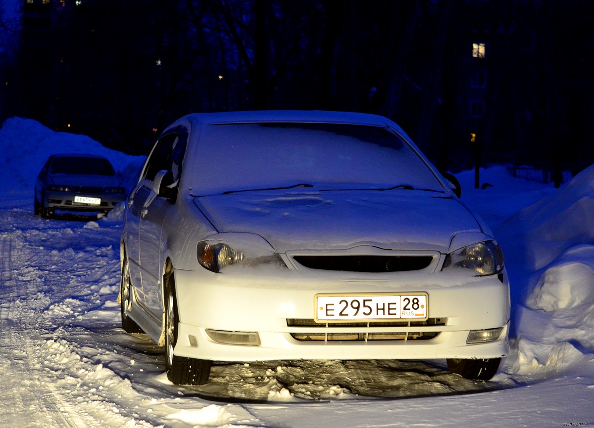 е 295 не 28, Toyota Corolla 9th gen (RunX) 5-door Hatch (E120), 2001–2007