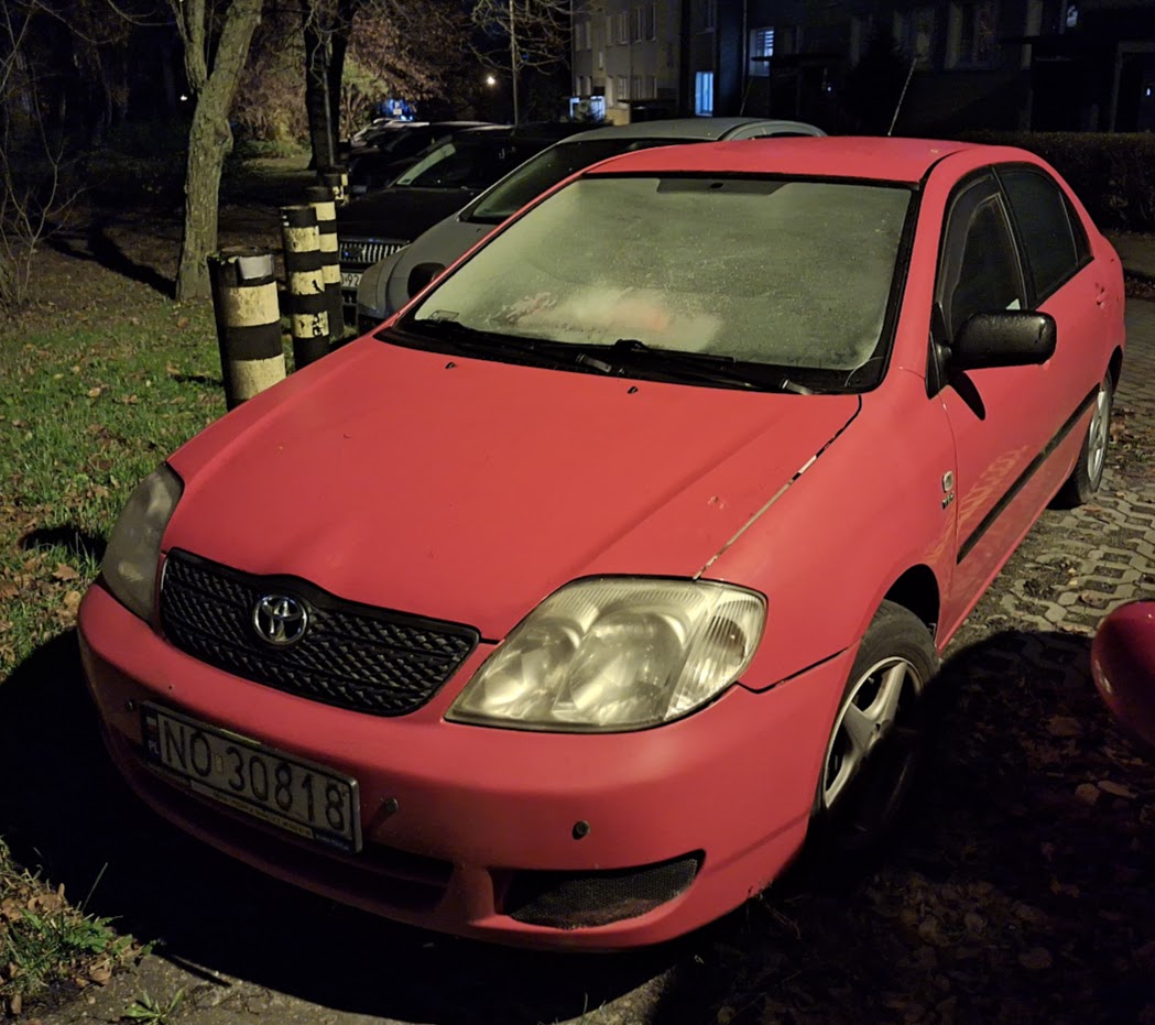NO 30818, Toyota Corolla 9th gen Sedan (E120; Global-market), 2000–2007