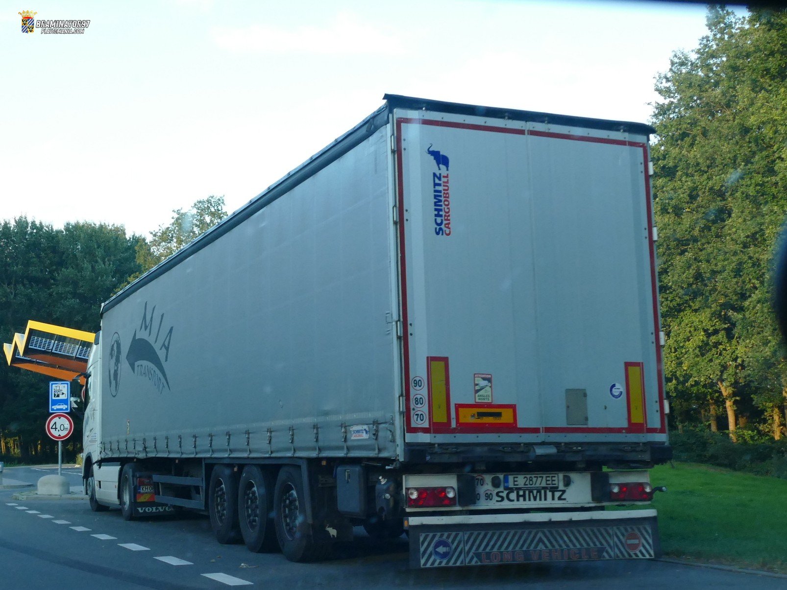 E 2877 EE, Schmitz SCS 