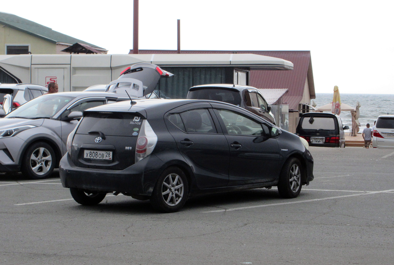 х 808 ов 28, Toyota Aqua 1st gen (NHP10), 2012–2014