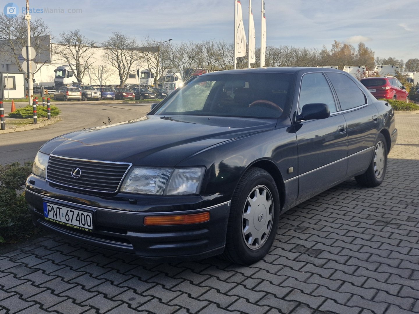 PNT 67400, Lexus LS 2nd gen (XF20), 1994–2000