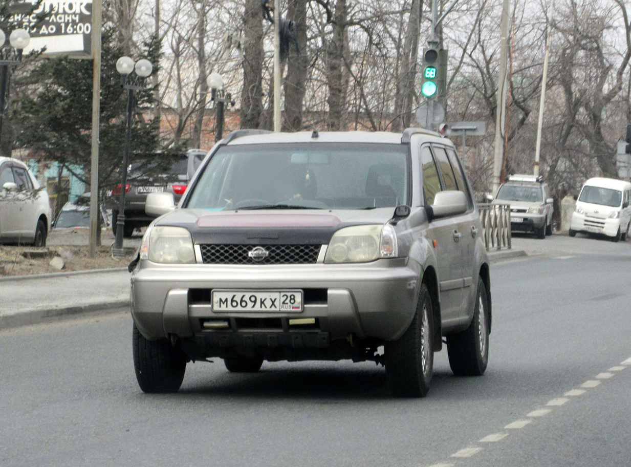 м 669 кх 28, Nissan X-Trail 1st gen (T30), 2000–2007