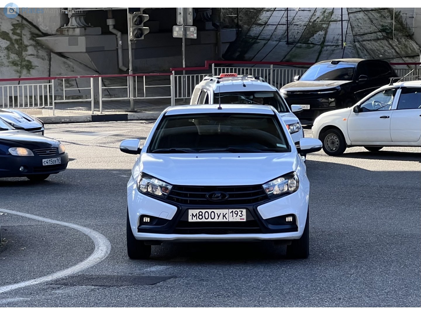 м 800 ук 193, Lada (VAZ) Vesta 1st gen Sedan (GFL), 2015–2022