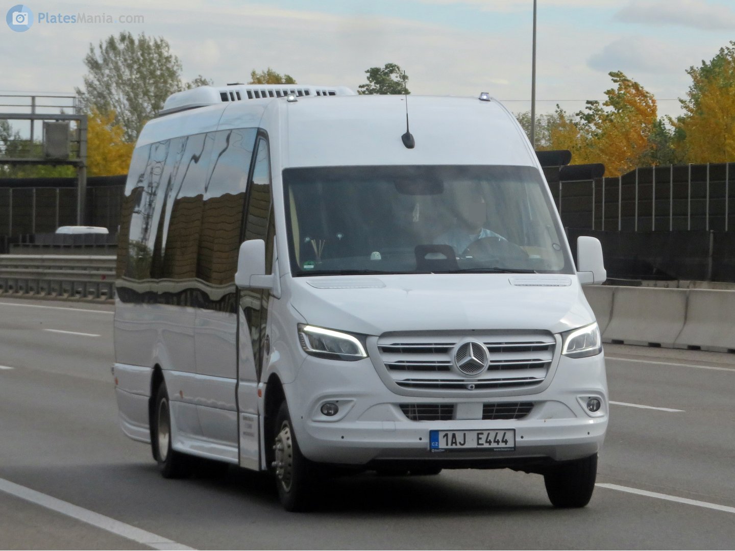 1AJ E444, Mercedes-Benz Sprinter 