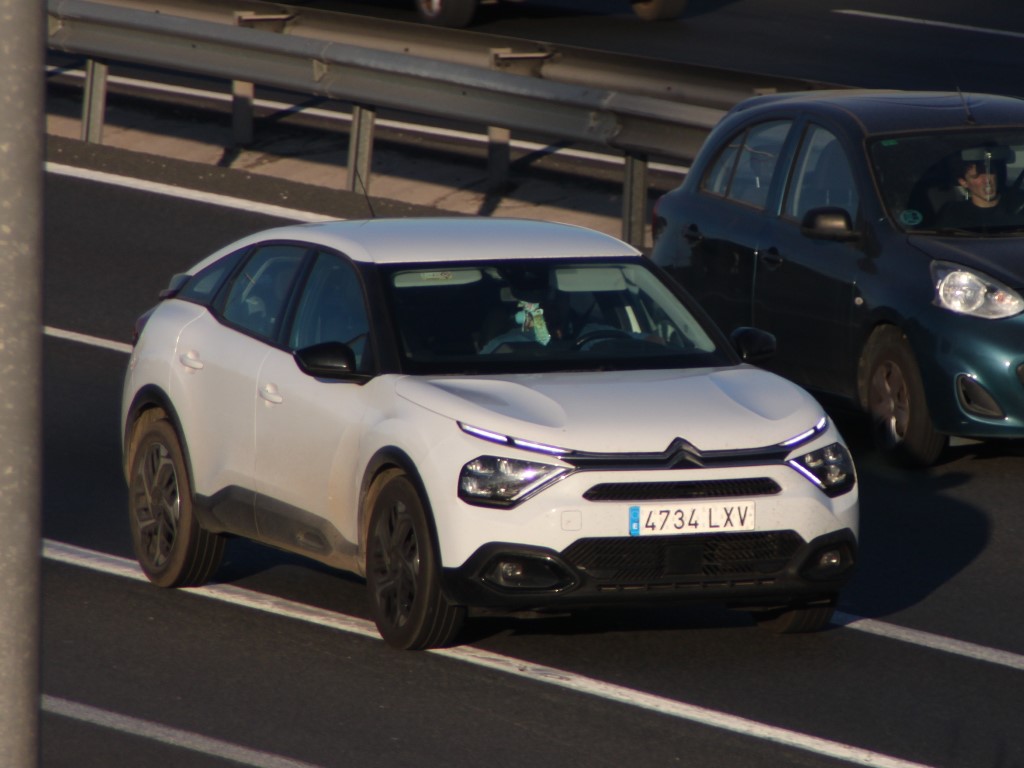 4734 LXV, Citroёn C4 3rd gen Coupé SUV (C41 /  ë-C4), 2020–2025