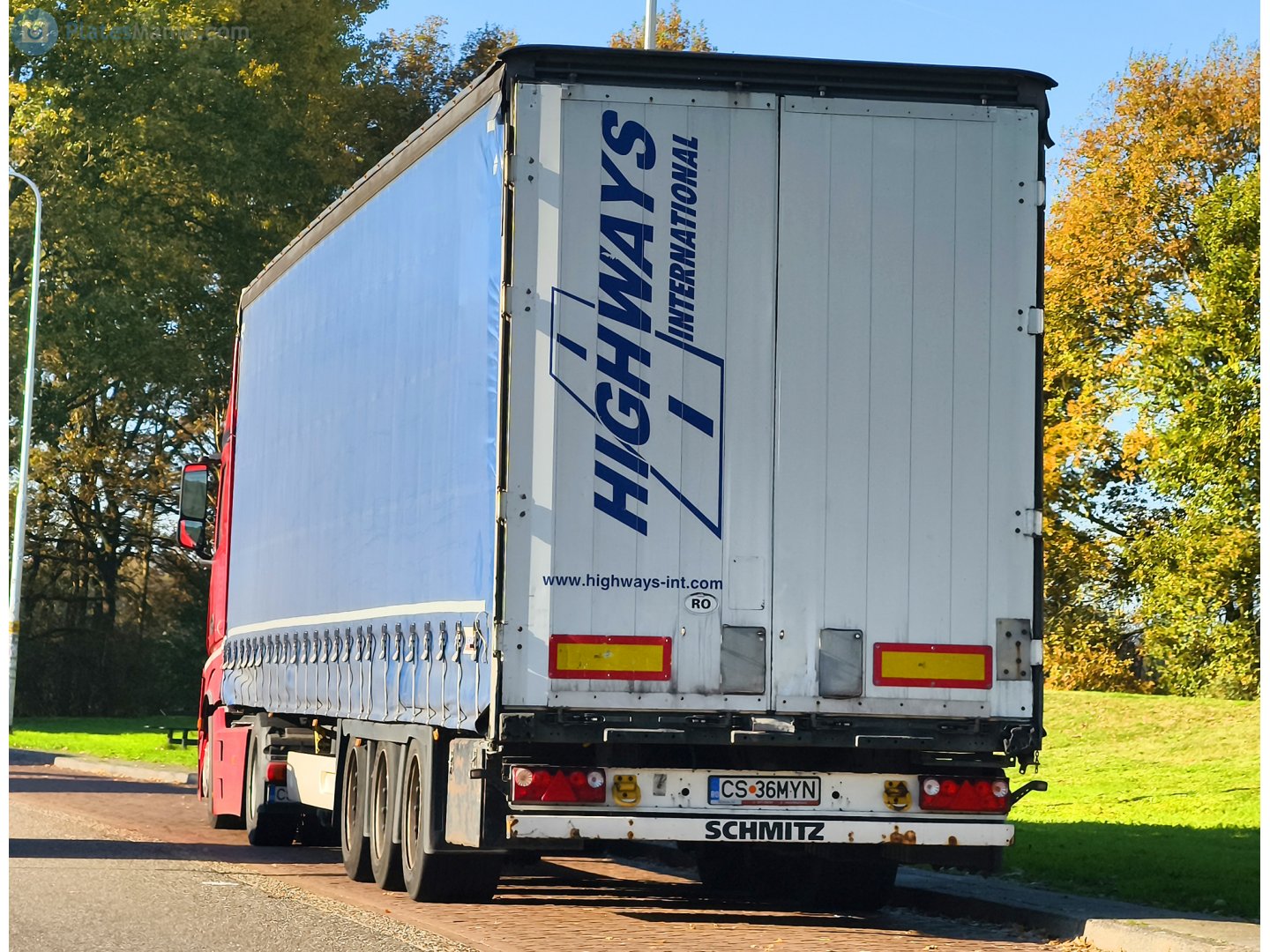 CS 36 MYN, Schmitz SCS 