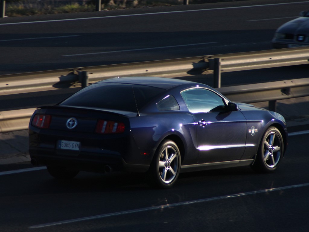 5385 GYN, Ford Mustang 5th gen 2-door Coupé (S197), 1st facelift, 2009–2012
