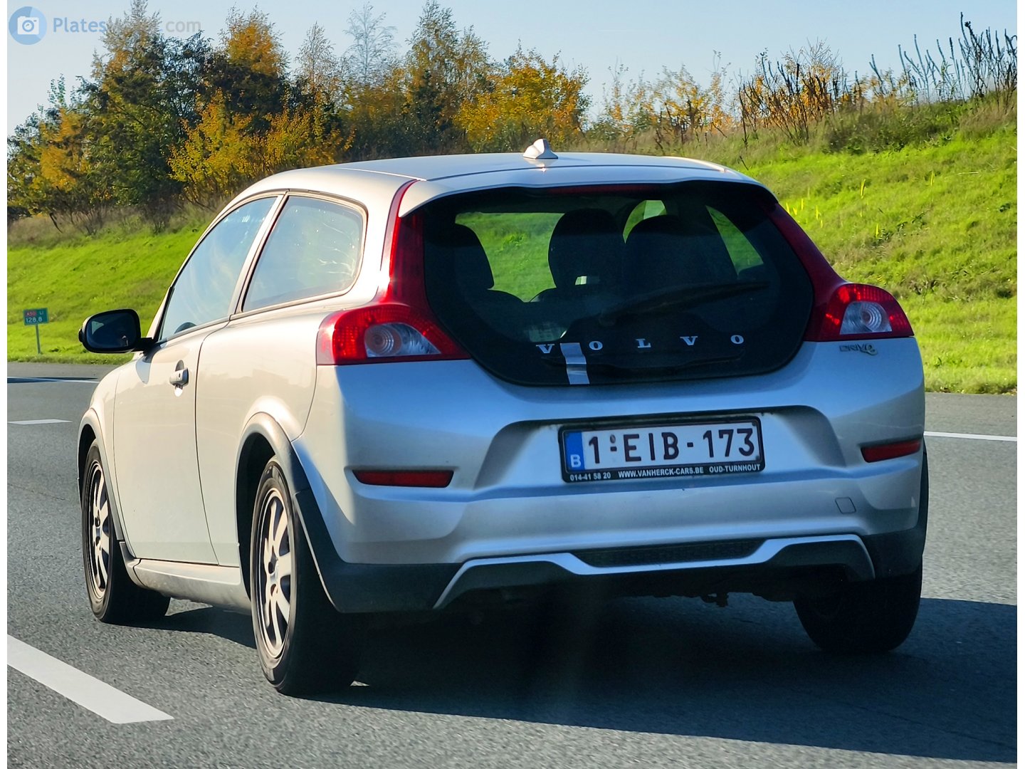 1-EIB-173, Volvo C30 1st gen (533), facelift, 2009–2013
