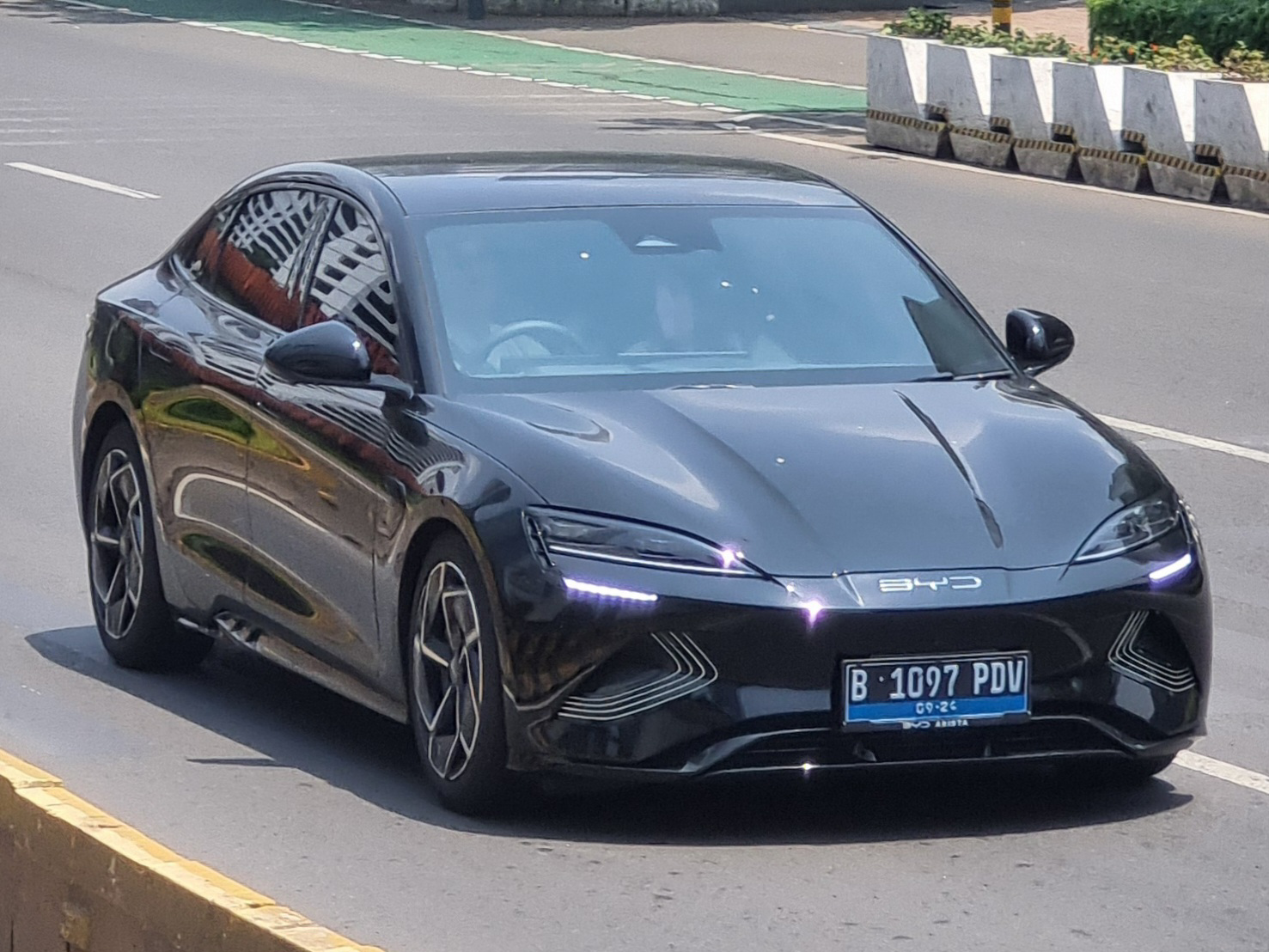 B 1097 PDV, BYD Seal / Haibao 1st gen, 2022–