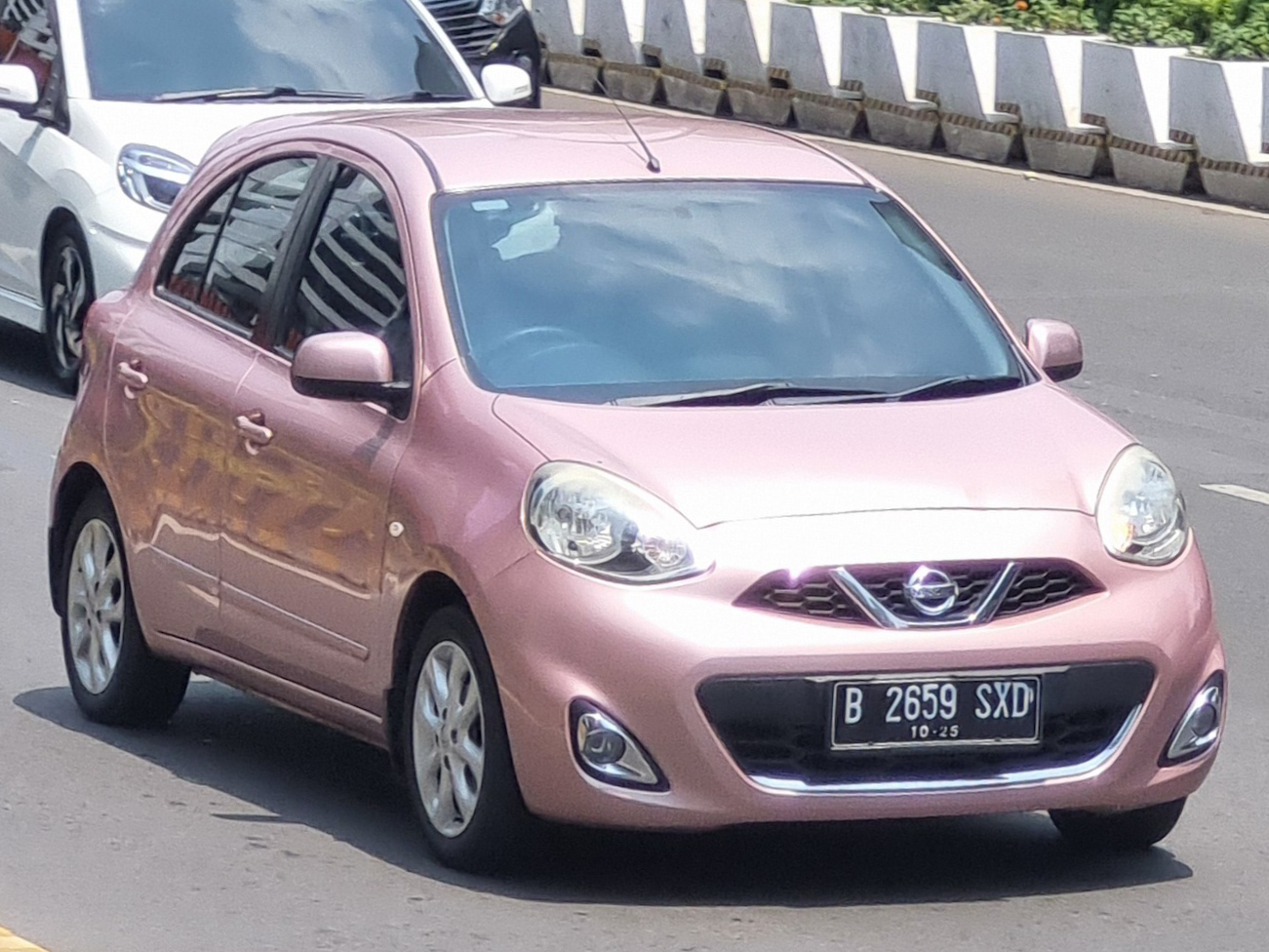 B 2659 SXD, Nissan March 4th gen (K13), 1st facelift, 2013–2022