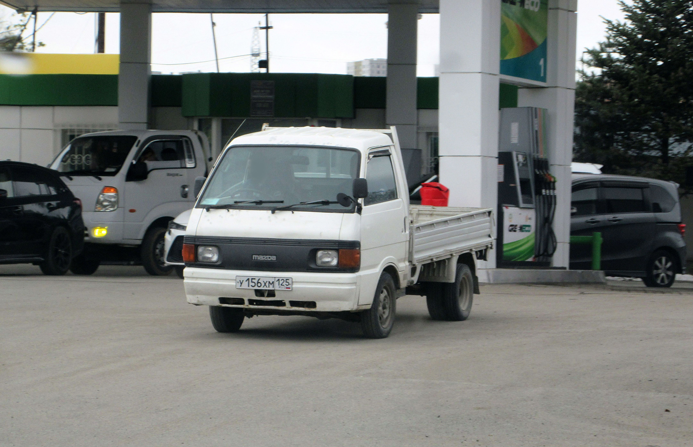 у 156 хм 125, Mazda Bongo 3rd gen Truck, 1983–1999