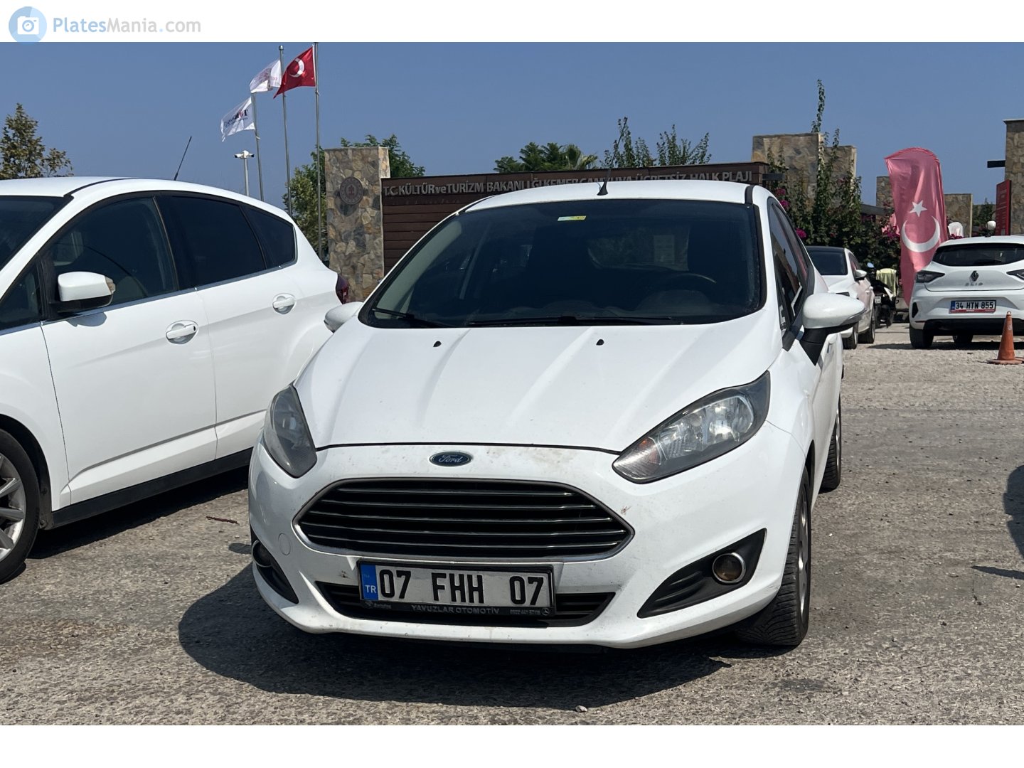 07 FHH 07, Ford Fiesta 6th gen 5-door Hatch (B299; JA8), facelift, 2012–2019