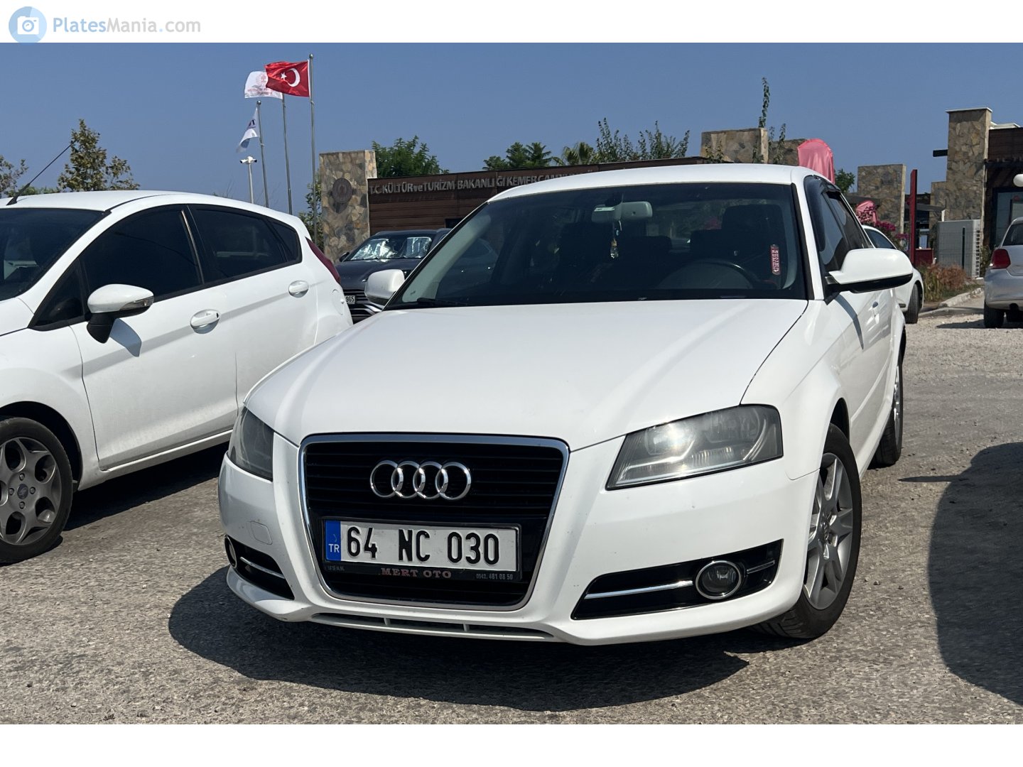 64 NC 030, Audi A3 