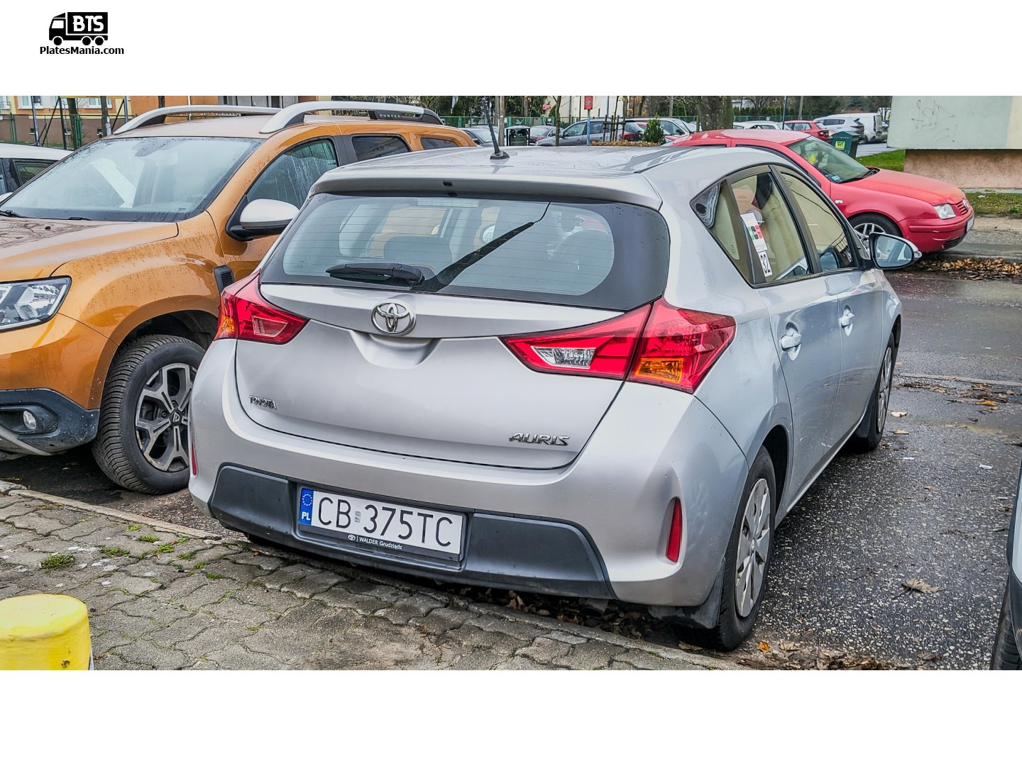 CB 375TC, Toyota Auris 