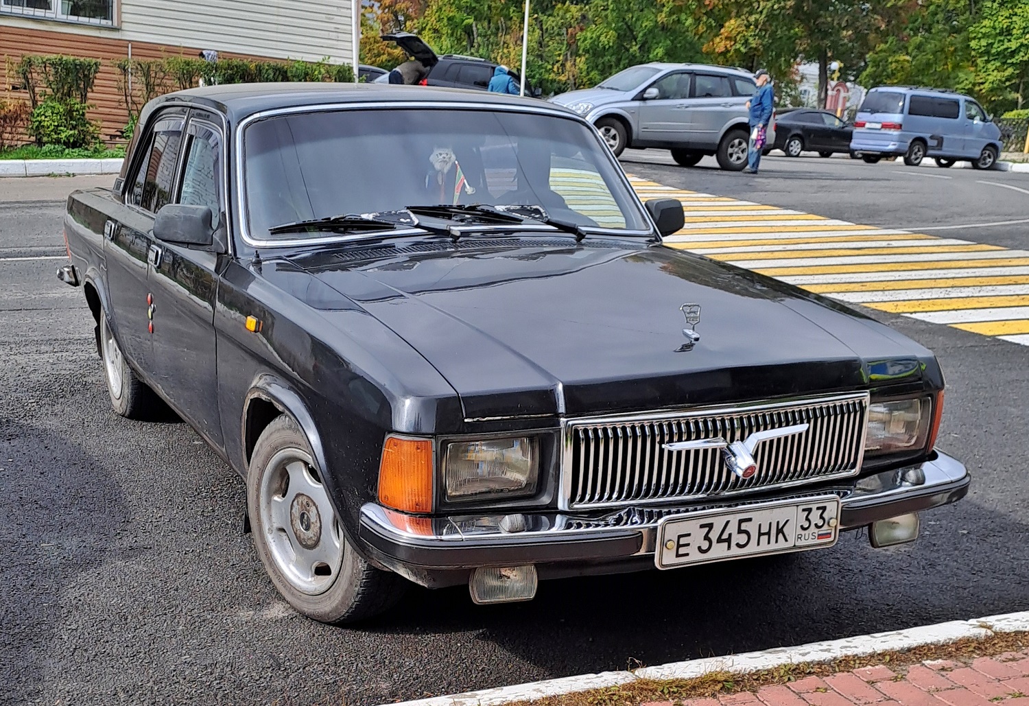 е 345 нк 33, GAZ 3102 Волга 