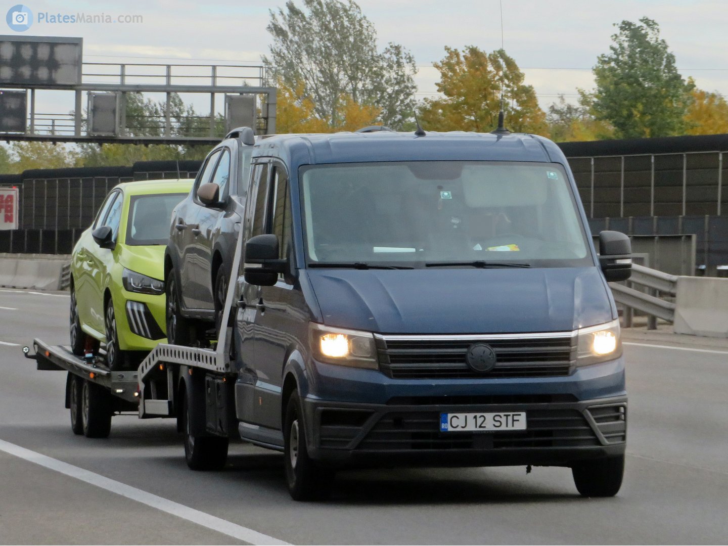 CJ 12 STF, Volkswagen Crafter 2nd gen Double Cab (SY/SZ), 2016–