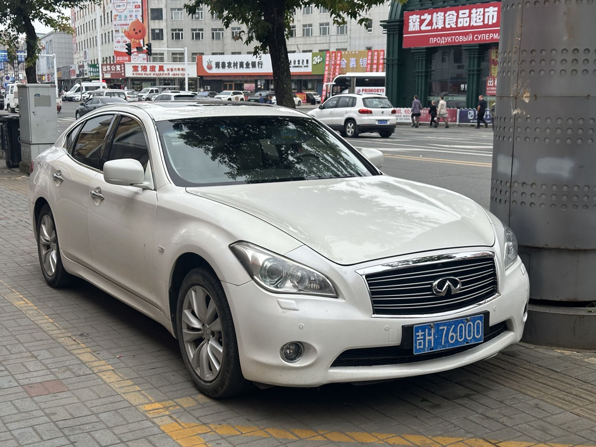 吉H·76000, Infiniti Q70/M-Series 4th gen M-series/Q70, 2010–2014