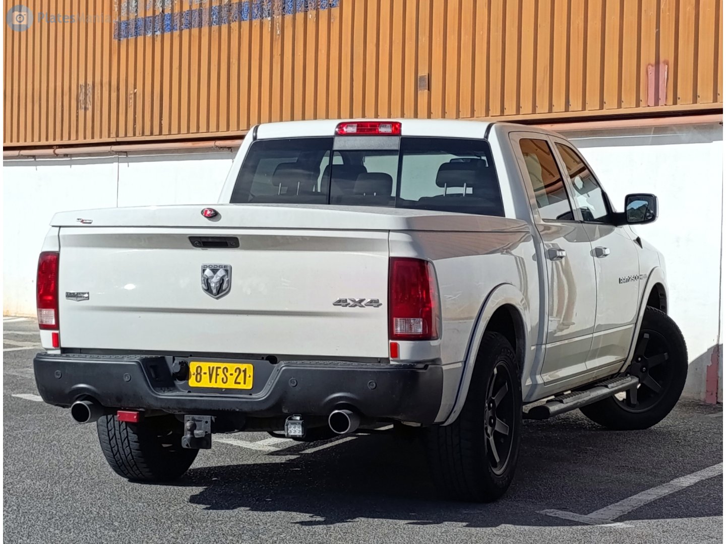 8-VFS-21, Dodge Ram 