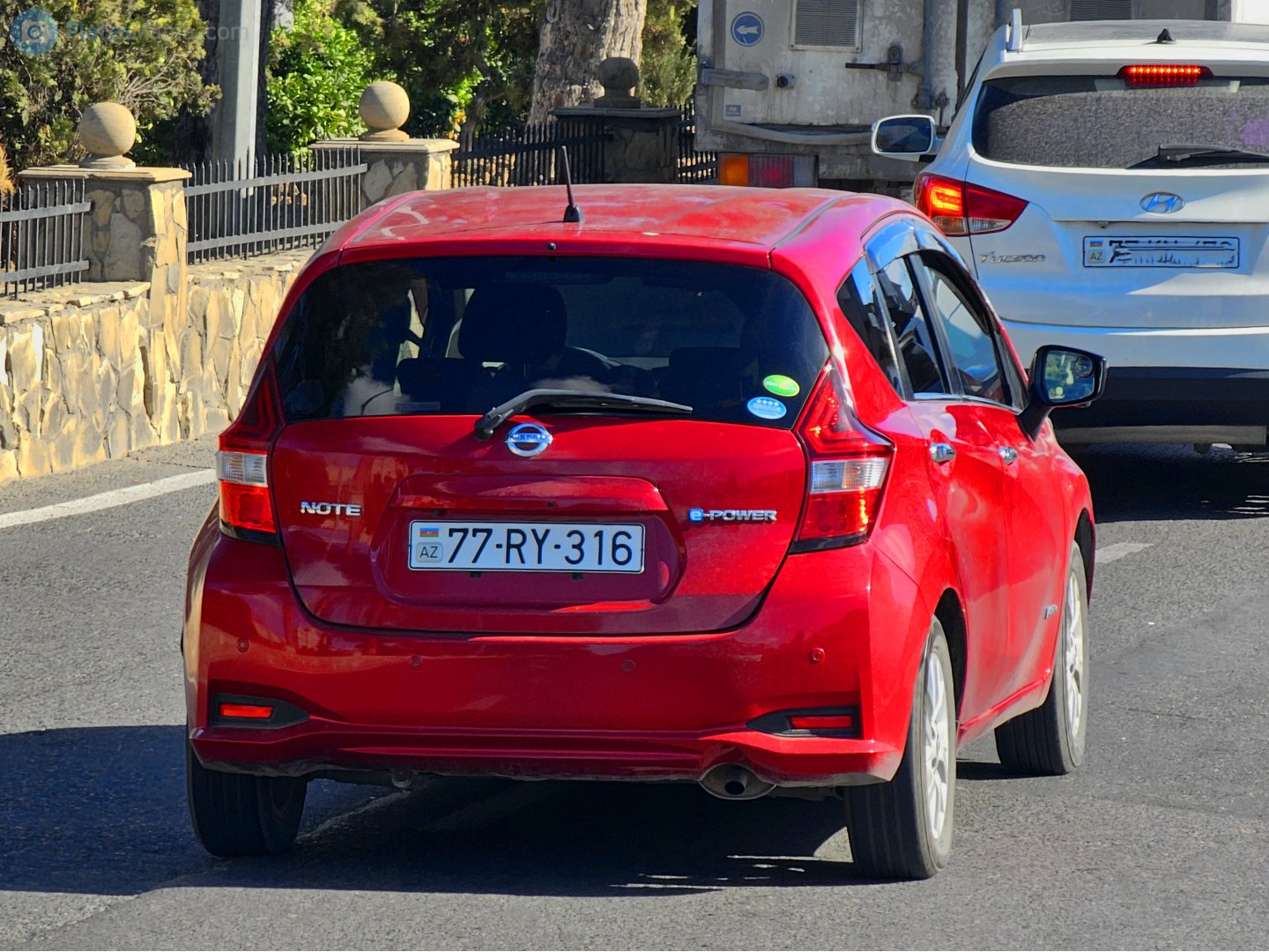 77 RY 316, Nissan Note 