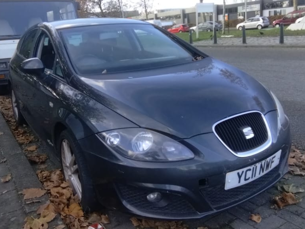 YC11NWF, SEAT León 2nd gen (1P1), 2005–2012