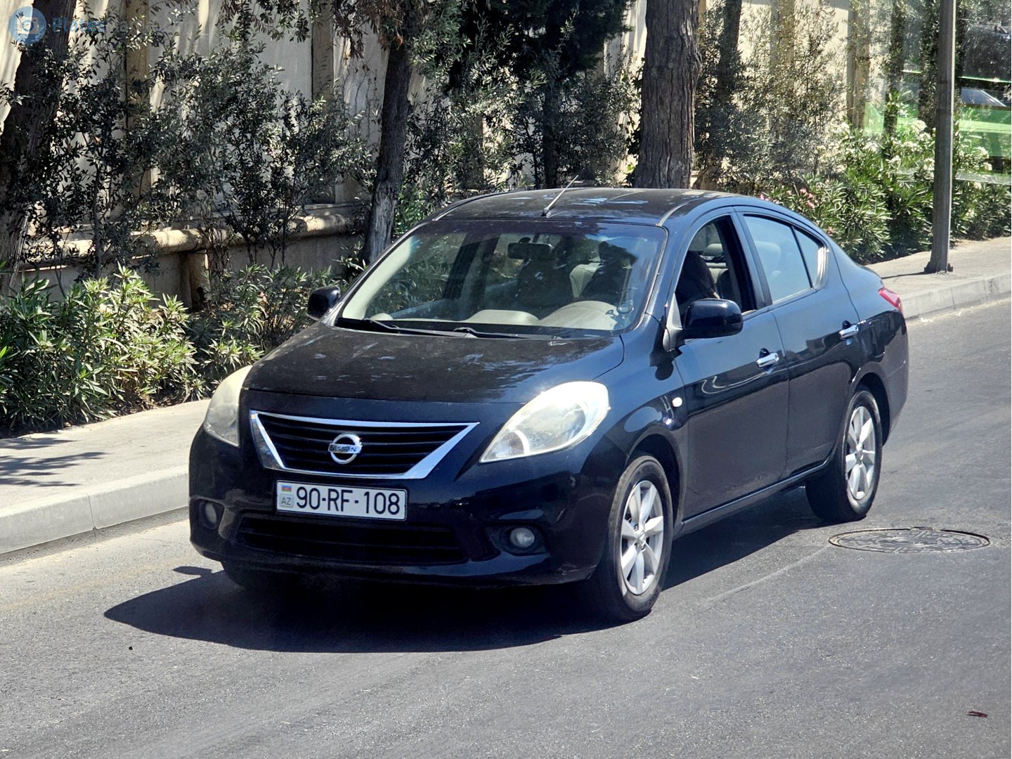 90 RF 108, Nissan Sunny 