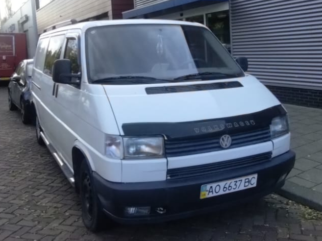 AO 6637 BC, Volkswagen Transporter 4th gen Van (T4) (70/7D), 1990–2003