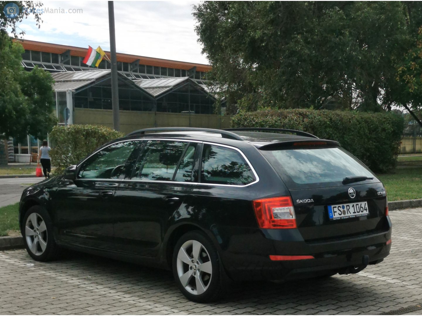 FS R 1064, Skoda Octavia 3rd gen Combi (A7/5E5), 2013–2017