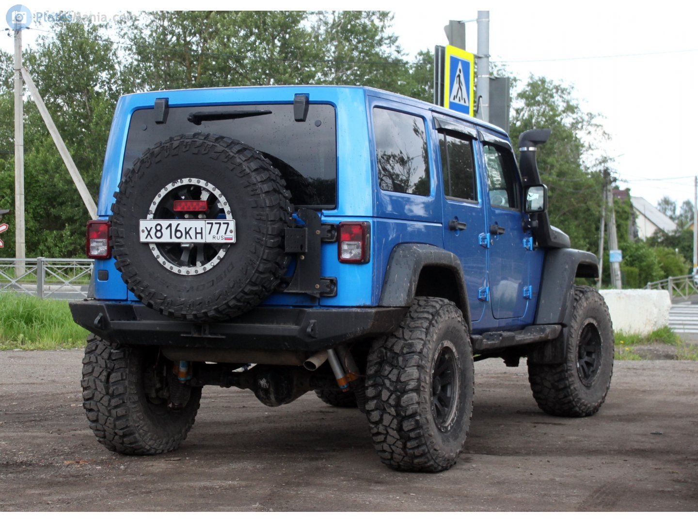 х 816 кн 777, Jeep Wrangler 3rd gen 5-door SUV (JK), 2006–2018