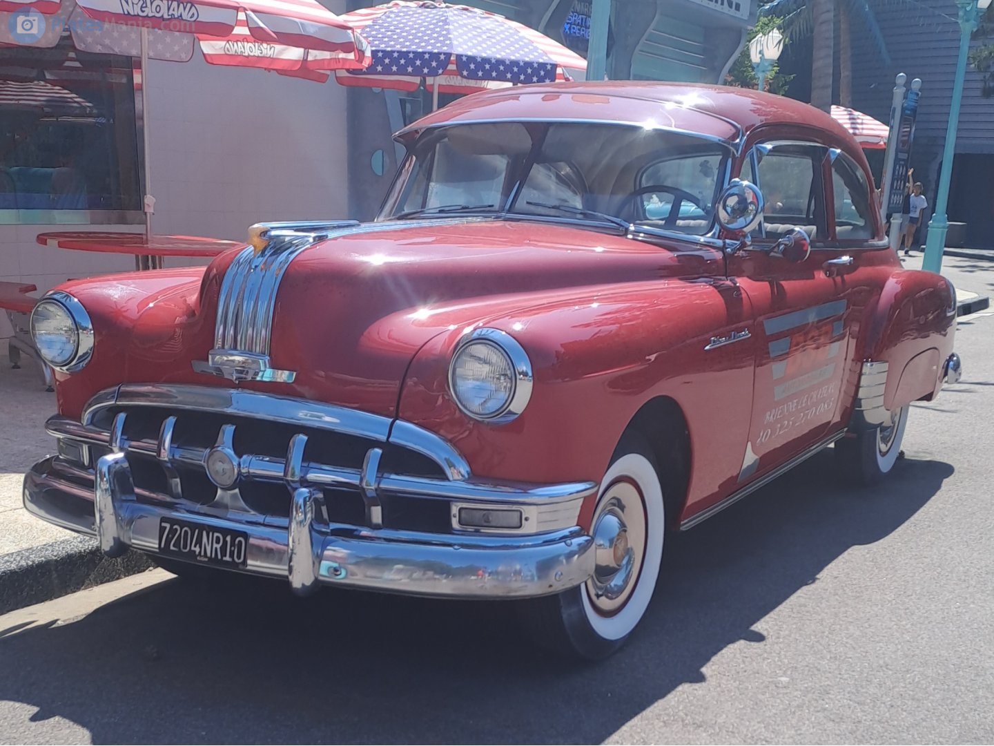 7204 NR 10, Pontiac Chieftain 