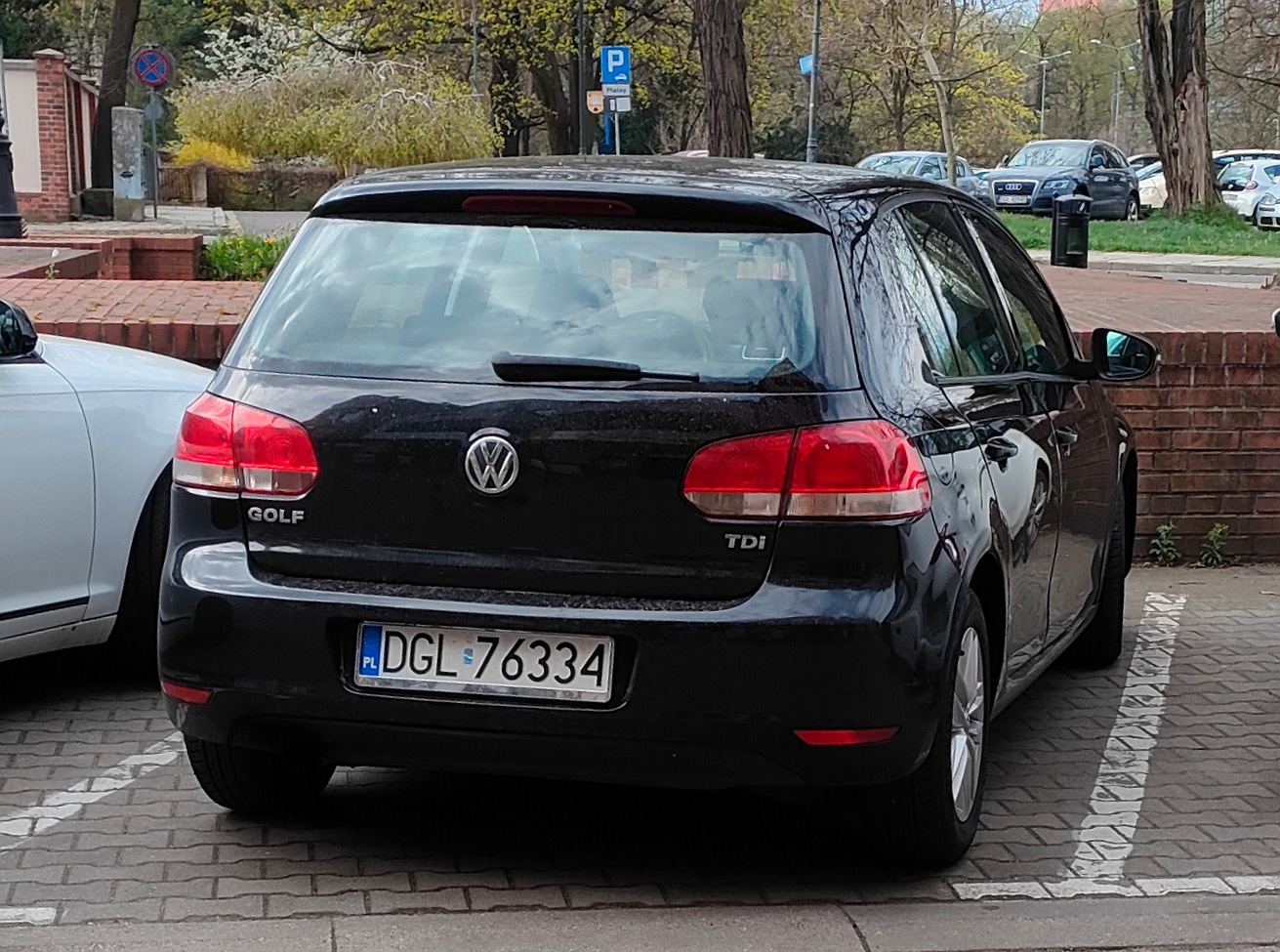 DGL 76334, Volkswagen Golf 6th gen 5-door Hatch (5K), 2008–2013