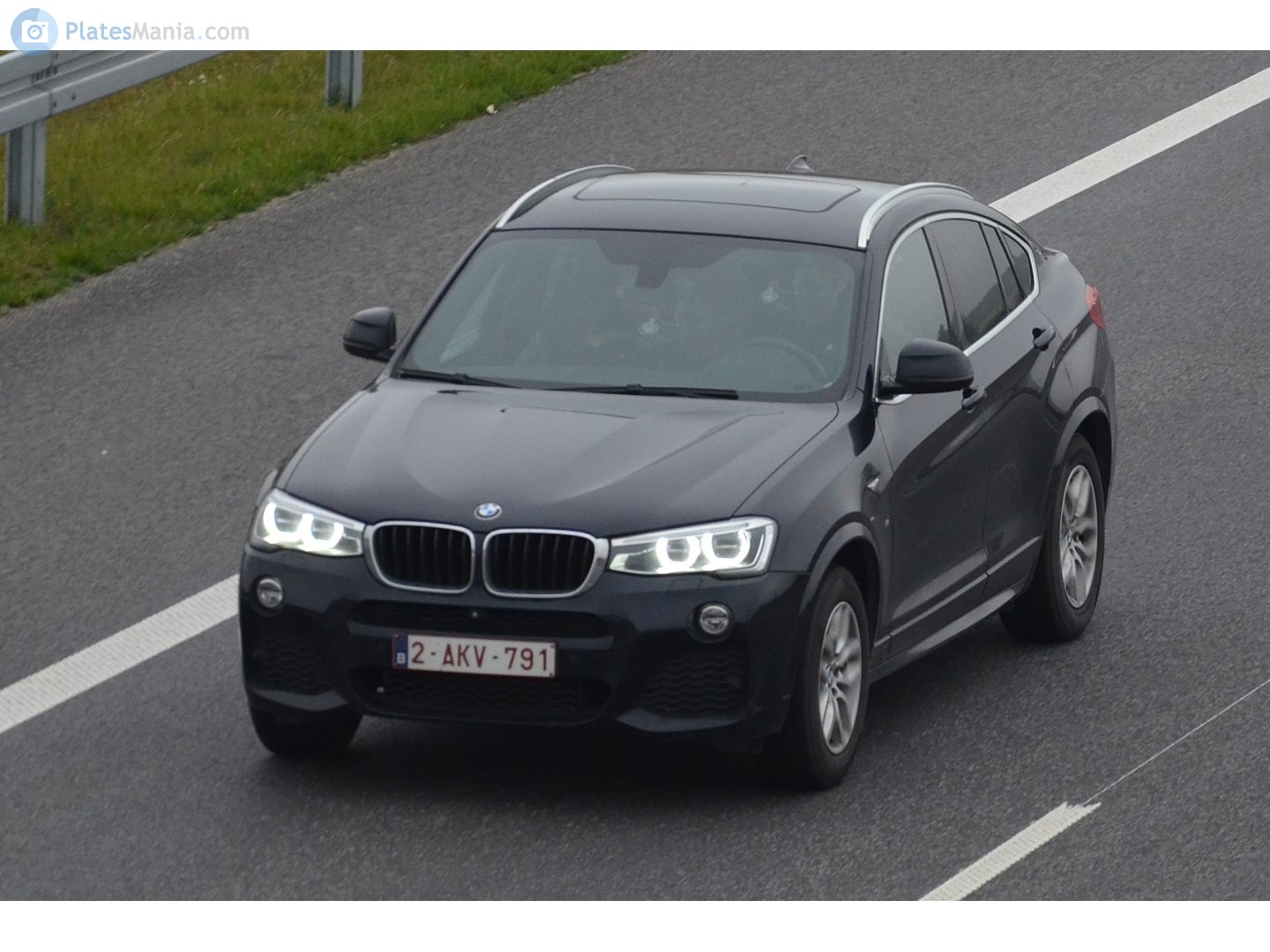 2-AKV-791, BMW X4 1st gen (F26), 2014–2018