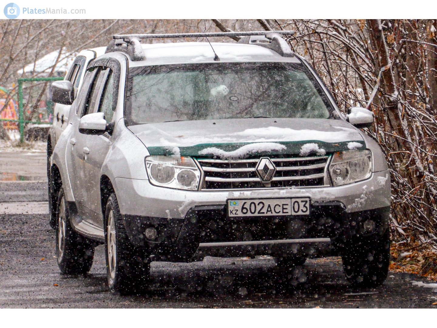 602 ACE 03, Renault Duster 1st gen (HS/H79), 2010–2015