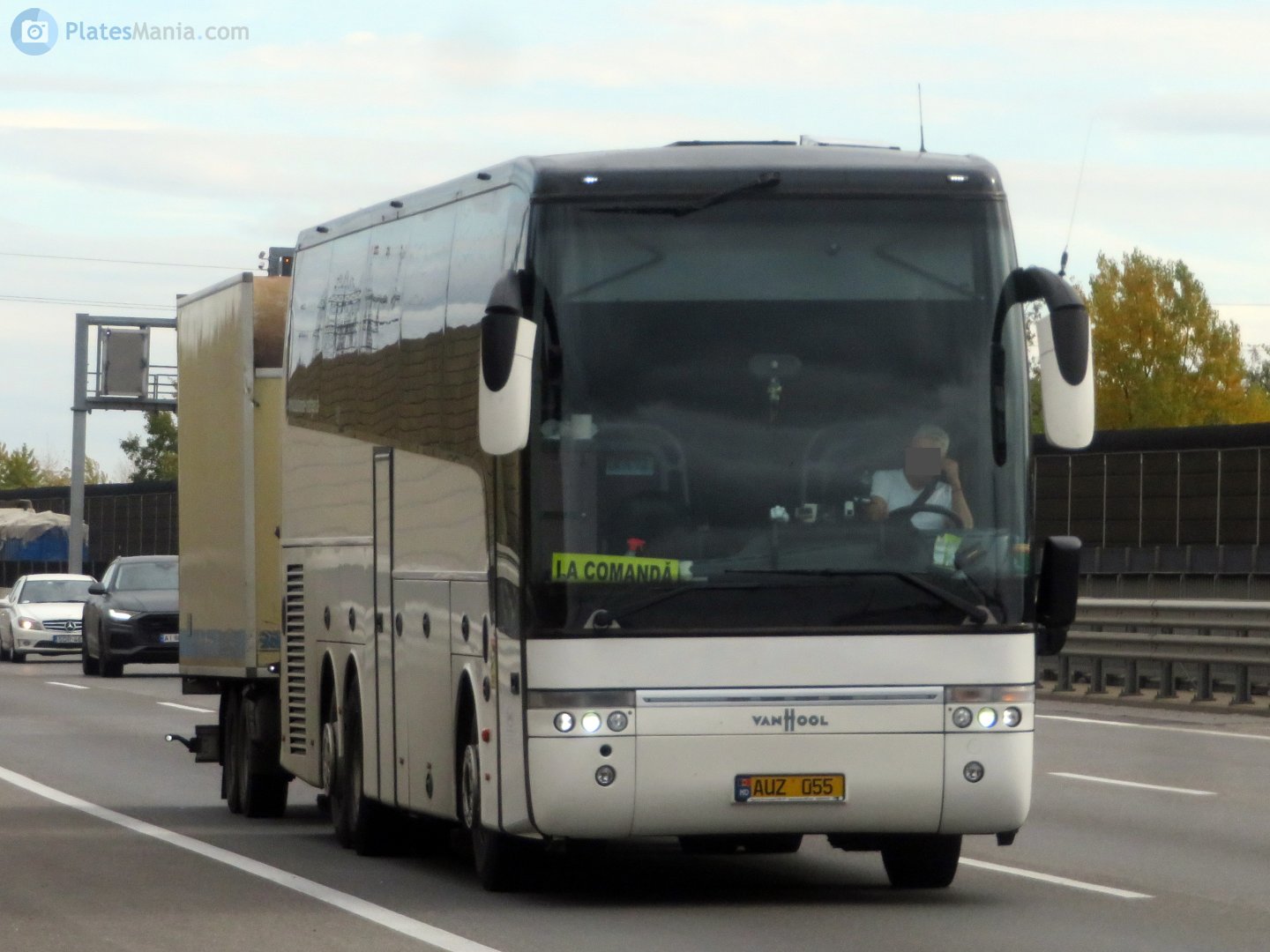 AUZ 055, Van Hool T916 