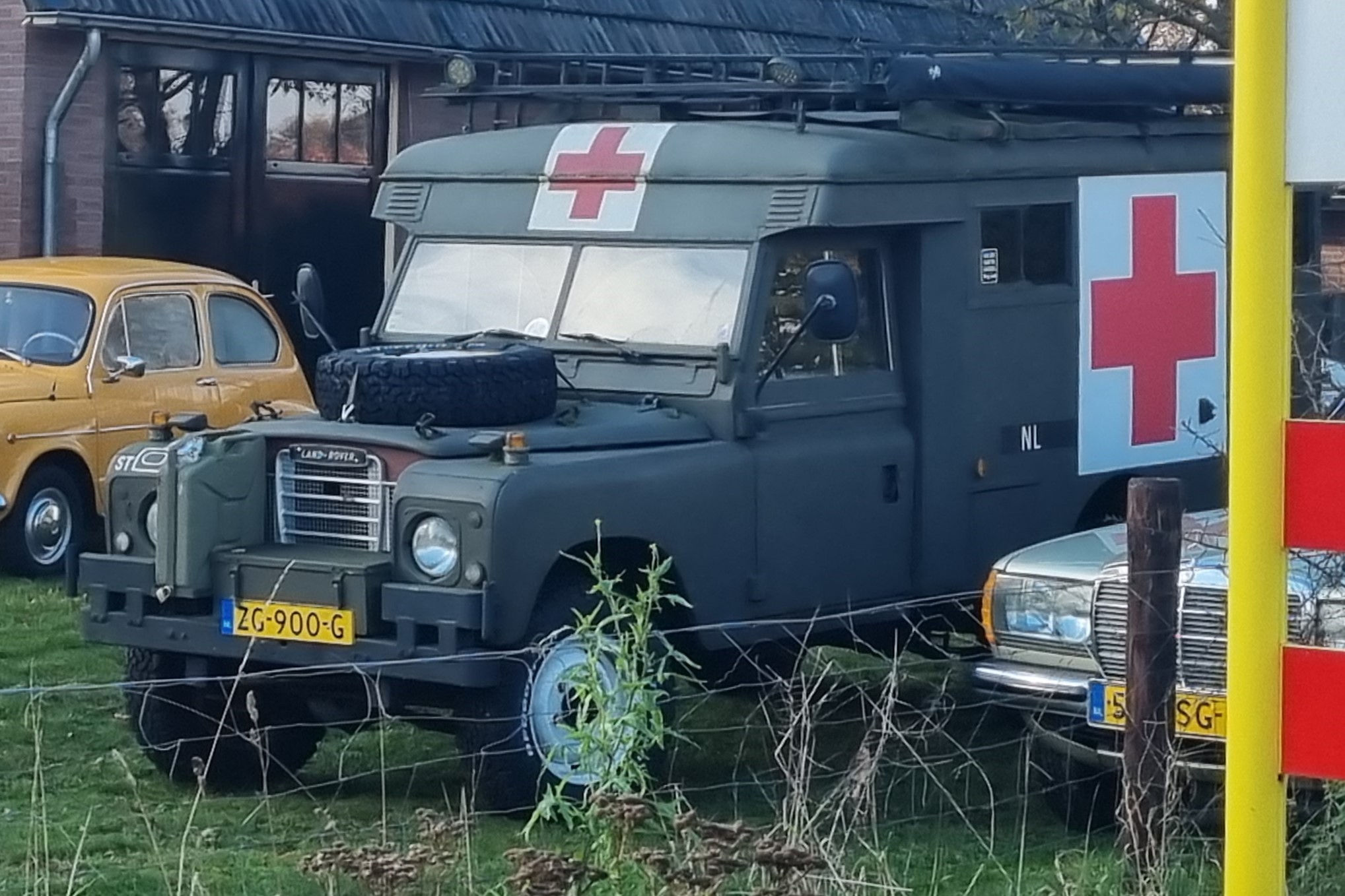 ZG-900-G, Land Rover Series III 109'' Conversion/Chassis, 1971–1985