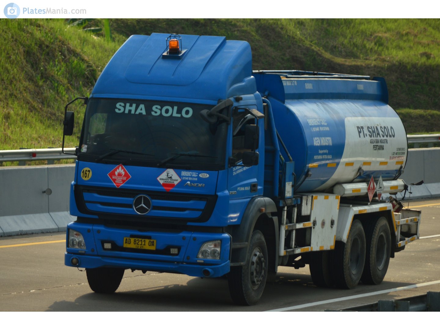 AD 8211 OA, Mercedes-Benz Axor 1st gen, facelift, 2004–2022