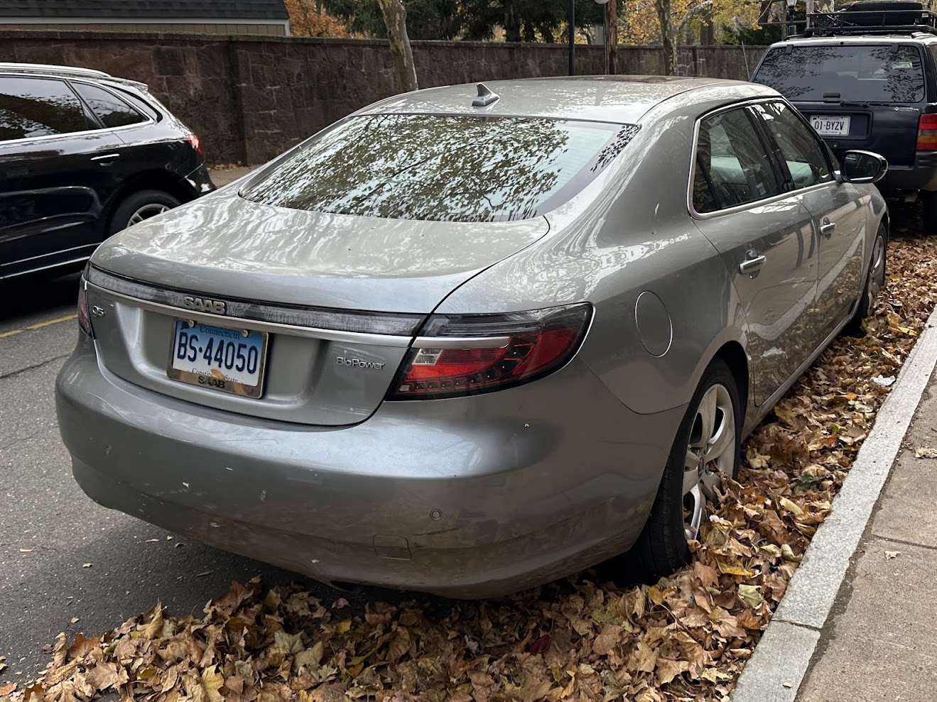 BS-44050, SAAB 9-5 2nd gen Sedan (YS3G), 2010–2012