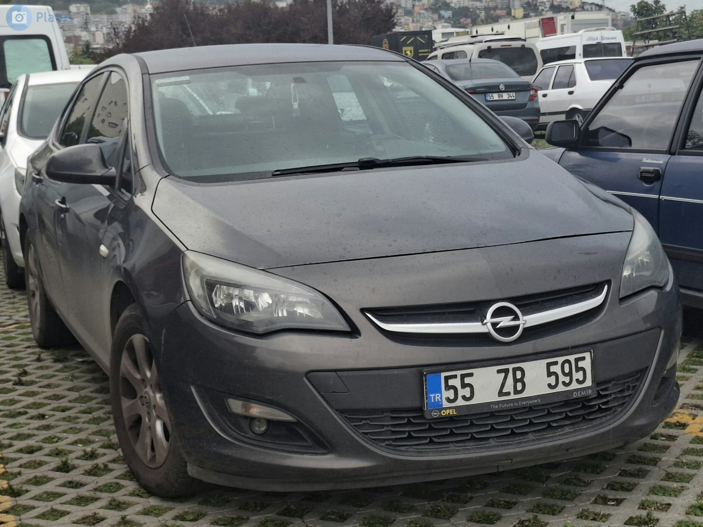 55 ZB 595, Opel Astra 4th gen Sports Tourer (J; P10), 2010–2015