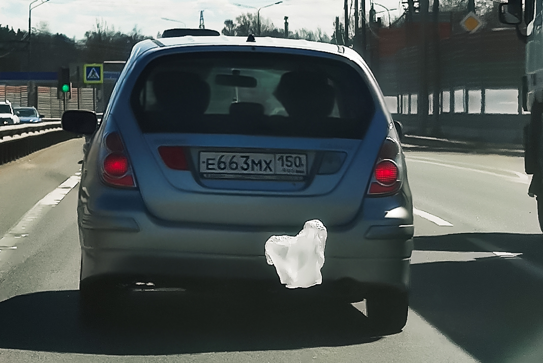 е 663 мх 150, Suzuki Liana 1st gen Hatch (RI), 2001–2007