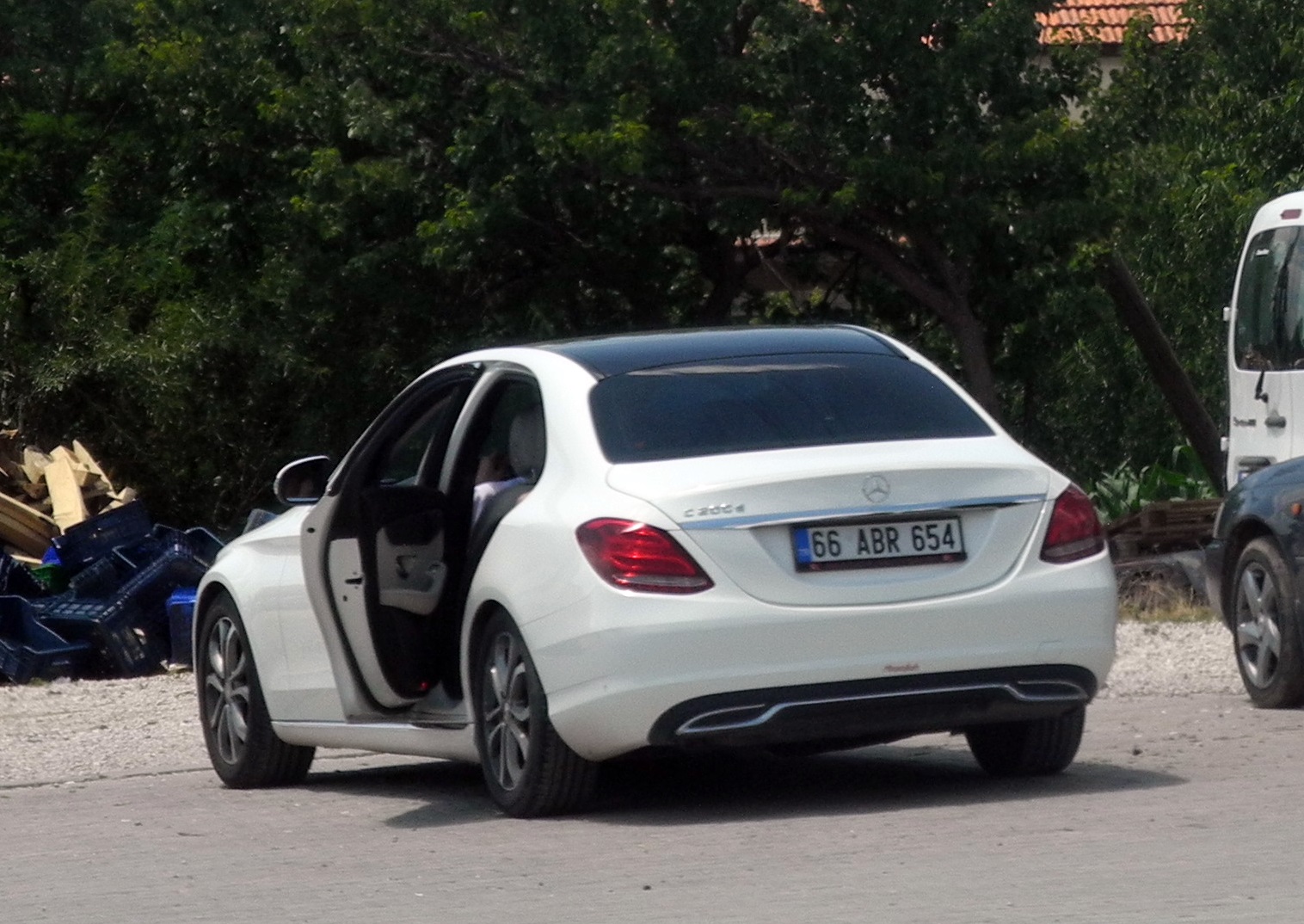 66 ABR 654, Mercedes-Benz C-Klasse 4th gen Sedan (W205), 2014–2021